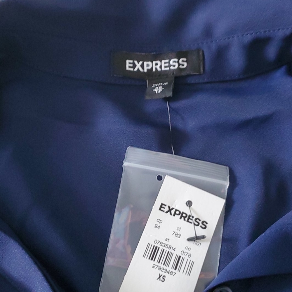 Express Dress - Picture 3 of 10